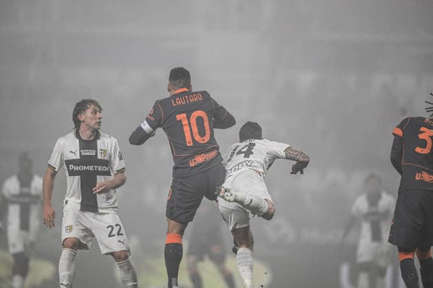 Lautaro Martinez of FC Inter in action during the Italian Serie A football match between Parma Calcio 1913 and Inter FC Internazionale on January 7th 2026 at Ennio Tardini stadium in Parma, Italy  Copyright: xTizianoxBallabio IPAxSportx xipa-agency.netx xx IPA_69796311 IPA_Agency_IPA69796311