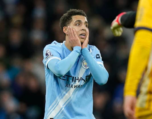 Manchester, England, 7th January 2026. Rico Lewis of Manchester City dejected during the Manchester City vs Brighton and Hove Albion Premier League match at the Etihad Stadium, Manchester. Picture credit should read: Andrew Yates Sportimage EDITORIAL USE ONLY. No use with unauthorised audio, video, data, fixture lists, club league logos or live services. Online in-match use limited to 120 images, no video emulation. No use in betting, games or single club league player publications. SPI_068_AY_Man_City_Brighton SPI-4435-0070