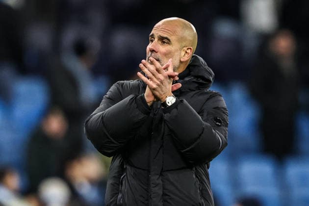 Premier League Manchester City v Brighton and Hove Albion Pep Guardiola manager of Manchester City applauds the fans after the game during the Premier League match Manchester City vs Brighton and Hove Albion at Etihad Stadium, Manchester, United Kingdom, 7th January 2026 (Photo by Alfie Cosgrove News Images) Manchester Etihad Stadium Manchester United, ManU Kingdom Copyright: xAlfiexCosgrove NewsxImagesx