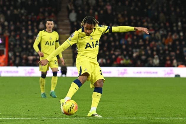 Bournemouth v Tottenham Hotspur, Premier League Wilson Odobert (28) of Tottenham Hotspur shoots at goal during the Premier League match between Bournemouth and Tottenham Hotspur at the Vitality Stadium, Bournemouth, UK on 7 January 2026. Bournemouth Vitality Stadium Dorset UK Editorial use only DataCo restrictions apply See www.football-dataco.com , Copyright: xGrahamxHuntx PSI-23541-0136