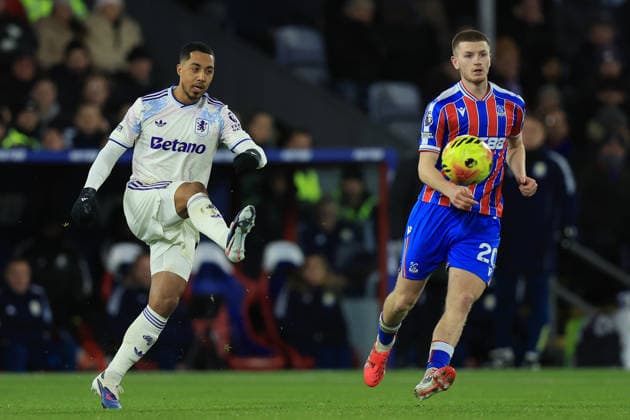 Crystal Palace v Aston Villa, Premier League Aston Villa midfielder Youri Tielemans (8) during the Premier League match between Crystal Palace and Aston Villa at Selhurst Park, London, UK on 7 January 2026. London Selhurst Park Greater London UK Editorial use only DataCo restrictions apply See www.football-dataco.com , Copyright: xSimonxRoex PSI-23539-0109