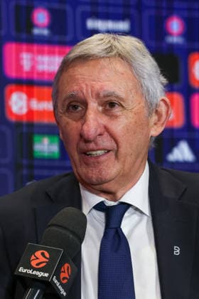 Svetislav Pesic (FC Bayern Basketball, Chef-Trainer) beim Interview nach dem Spiel, GER, FC Bayern Basketball vs. Kosner Baskonia Vitoria-Gasteiz, Basketball, Euroleague, 20. Spieltag, Saison 2025 2026, 07.01.2026, GER, FC Bayern Basketball vs. Kosner Baskonia Vitoria-Gasteiz, Basketball, Euroleague, 20. Spieltag, Saison 2025 2026, 07.01.2026 Muenchen Copyright: xEibner-Pressefoto JennixMaulx EP_JML