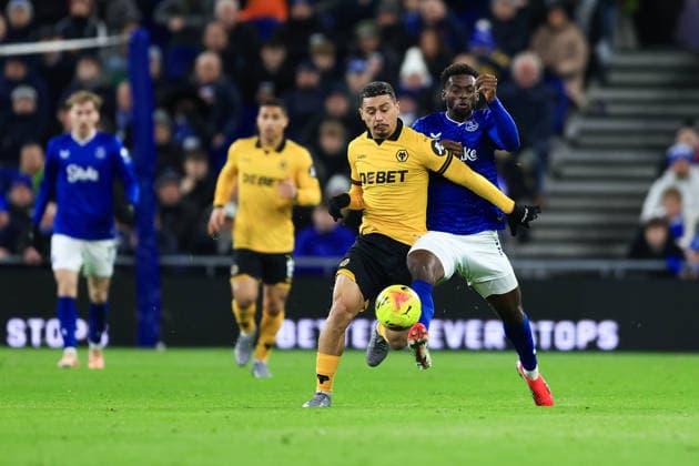 Liverpool, England, 7th January 2026. Andre of Wolverhampton Wanderers is challenged by Tim Iroegbunam of Everton during the Everton vs Wolverhampton Wanderers Premier League match at Hill Dickinson Stadium, Liverpool. Picture credit should read: Jessica Hornby Sportimage EDITORIAL USE ONLY. No use with unauthorised audio, video, data, fixture lists, club league logos or live services. Online in-match use limited to 120 images, no video emulation. No use in betting, games or single club league player publications. SPI_072_JH_EVERTON_WOLVES SPI-4436-0069