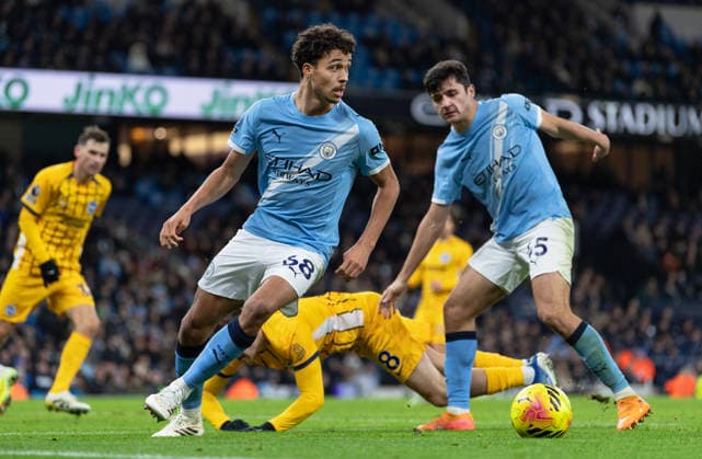 Manchester City v Brighton & Hove Albion - Premier League MANCHESTER, ENGLAND - JANUARY 7: Max Alleyne of Manchester City in action during the Premier League match between Manchester City and Brighton & Hove Albion at Etihad Stadium on January 7, 2026 in Manchester, England. Max Alleyne Manchester Etihad Stadium England United Kingdom Copyright: xVisionhausx 776340562