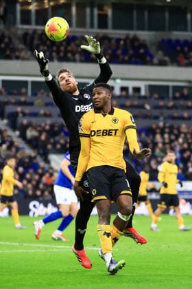 Liverpool, England, 7th January 2026. Jose Sa of Wolverhampton Wanderers collects the ball during the Everton vs Wolverhampton Wanderers Premier League match at Hill Dickinson Stadium, Liverpool. Picture credit should read: Jessica Hornby Sportimage EDITORIAL USE ONLY. No use with unauthorised audio, video, data, fixture lists, club league logos or live services. Online in-match use limited to 120 images, no video emulation. No use in betting, games or single club league player publications. SPI_109_JH_EVERTON_WOLVES SPI-4436-0106