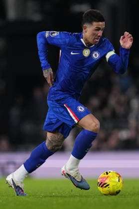 Premier League Fulham v Chelsea Enzo Fernandez of Chelsea on the ball during the Premier League match Fulham vs Chelsea at Craven Cottage, London, United Kingdom, 7th January 2026 (Photo by Harvey Murphy News Images) Copyright: xHarveyxMurphy NewsxImagesx