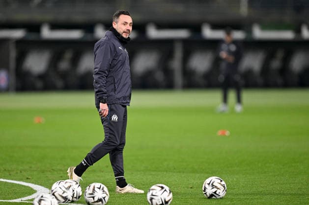 Trophee des Champions - Training session 07 01 2026 Roberto DE ZERBI (Entraineur Marseille OM) during the training session at Jaber Al-Ahmad International Stadium on January 7, 2026 in Kuwait City, Kuwait. Kuwait City KoweÃ¯t  Copyright: xFEPx 776439919