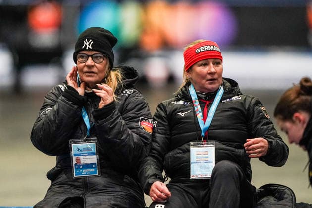 2026-01-08 - ISU European Speed skating, Eisschnelllauf Championships TOMASZOW MAZOWIECKI, POLAND - JANUARY 8: Gunda Niemann - Stirnemann of Germany, Claudia Pechstein of Germany during a training prior to the ISU European Speed Skating Championships at the Arena Lodowa on January 8, 2026 in Tomaszow Mazowiecki, Poland Tomaszow Mazowiecki Arena Lodowa Poland Content not available for redistribution in The Netherlands directly or indirectly through any third parties. Copyright: xAndrexWeeningx