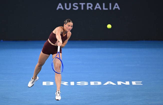 TENNIS BRISBANE INTERNATIONAL, Marta Kostyuk of Ukraine in action against Amanda Anisimova of USA during day 5 of the Brisbane International tennis tournament at Pat Rafter Arena in Brisbane, Thursday, January 8, 2026. ( NO ARCHIVING, EDITORIAL USE ONLY BRISBANE QUEENSLAND AUSTRALIA  Copyright: xDAVExHUNTx 20260108164989118098