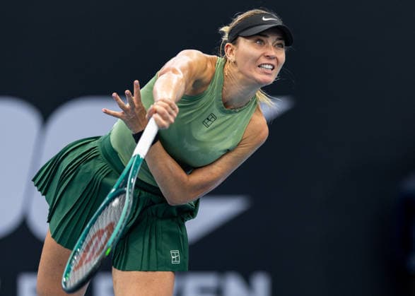 January 8, 2026, Brisbane, Qld, Australia: PAULA BADOSA of Spain serves during her WomenÃ¢â‚¬â ¢s Singles round of 16 match against ELENA RYBAKINA of Kazakhstan at the Brisbane International. Brisbane Australia - ZUMAt173 20260108_zsp_t173_031 Copyright: xStephanexThomasx
