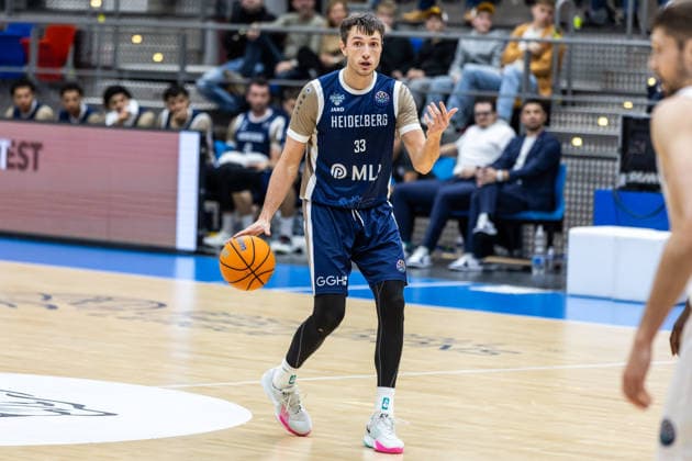 CZE, Basketball-Champions-League, PlayIns, ERA Nymburk - MLP Academics Heidelberg. 08.01.2026, Kralovka Arena, Prag, CZE, Basketball-Champions-League, PlayIns, ERA Nymburk - MLP Academics Heidelberg. Ryan Mikesell (MLP Academics Heidelberg 33) Foto Alexander Trienitz Prag Kralovka Arena Prag Tschechien