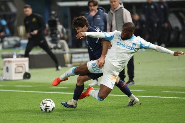 OM - PSG au Koweit PHOTOPQR LA PROVENCE PHILIPPE LAURENSON ; KowevØt ; 08 01 2026 ; Trophv e des champions : l‚ÄôOlympique de Marseille (OM) affronte le Paris Saint-Germain (PSG) au Jaber Al-Ahmad International Stadium de KowevØt City (KowevØt) KowevØt KowevØt France  Copyright: xPHOTOPQR LAxPROVENCE MAXPPPxPHILIPPExLAURENSONx 20260108PVL8368 20260108PVL8368
