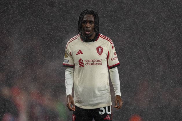 Football - FA Premier League - Arsenal FC v Liverpool FC LONDON, ENGLAND - Thursday, January 8, 2026: Liverpool s Jeremie Frimpong during the FA Premier League match between Arsenal FC and Liverpool FC at the Emirates Stadium. (Photo by David Rawcliffe Propaganda) LONDON Emirates Stadium GREATER LONDON ENGLAND  Copyright: xDavidxRawcliffex P2026-01-08-Arsenal_Liverpool-18