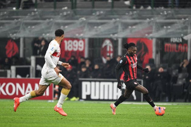 CALCIO - Serie A - AC Milan vs Genoa CFC Rafael Leao of AC Milan in action during the Italian Serie A football match between AC Milan and Genoa Cfc on January 8th, 2026 at Giuseppe Meazza San Siro Siro stadium in Milan, Italy Milan Italy  Copyright: xIPAxSport ABACAx