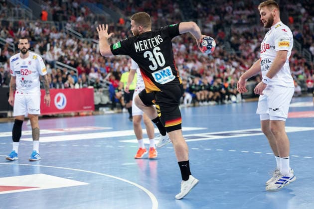 ZAGREB, CROATIA - JANUARY 8, 2026: Friendly match between Croatia and Germany, preparation for EURO 2026. MERTENS Lukas (36), RAUZAN Zlatko (23). 