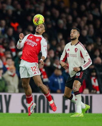Premier League 2025 26 Arsenal v Liverpool Emirates Stadium 08.01.2026 Jurrien Timber of Arsenal and Cody Gakpo of Liverpool Premier League 2025 26 Arsenal v Liverpool Emirates Stadium 08.01.2026 Photograph By Marc Aspland The Times  Copyright: xMarcxAsplandx NINTCHDBPICT001050205667
