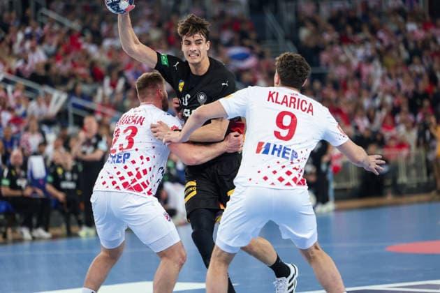 ZAGREB, CROATIA - JANUARY 8, 2026: Friendly match between Croatia and Germany, preparation for EURO 2026. KOSTER Julian (18), RAUZAN Zlatko (23), KLARICA Luka Lovre (9), 
