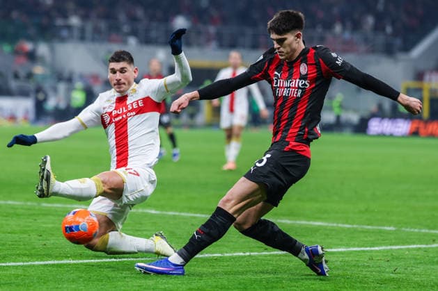 AC Milan vs Genoa CFC - Serie A 2025 26 - 08 01 2026 Davide Bartesaghi of AC Milan seen in action during Serie A 2025 26 football match between AC Milan and Genoa CFC at San Siro Stadium in Milan Copyright: xBEAUTIFULxSPORTS Carabellix