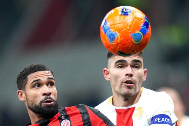 AC Milan™s Ruben Loftus-Cheek fights for the ball with Genoa™s Johan Vasquez during the Serie A soccer match between Ac Milan and Genoa at the San Siro Stadium in Milan , north Italy - Thursday , January 08 , 2025. - Soccer .  Copyright: xSpada LaPressex