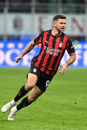 NICLAS FULLKRUG, Milan, Serie A 2025-26, Milan-Genoa 1-1, azione, action, single shot SERIE A 2025-26 MILAN-GENOA 1-1