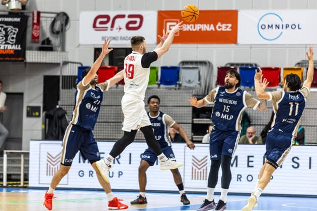 CZE, Basketball-Champions-League, PlayIns, ERA Nymburk - MLP Academics Heidelberg. 08.01.2026, Kralovka Arena, Prag, CZE, Basketball-Champions-League, PlayIns, ERA Nymburk - MLP Academics Heidelberg. Ondrej Sehnal (ERA Nymburk 19) Foto Alexander Trienitz Prag Kralovka Arena Prag Tschechien