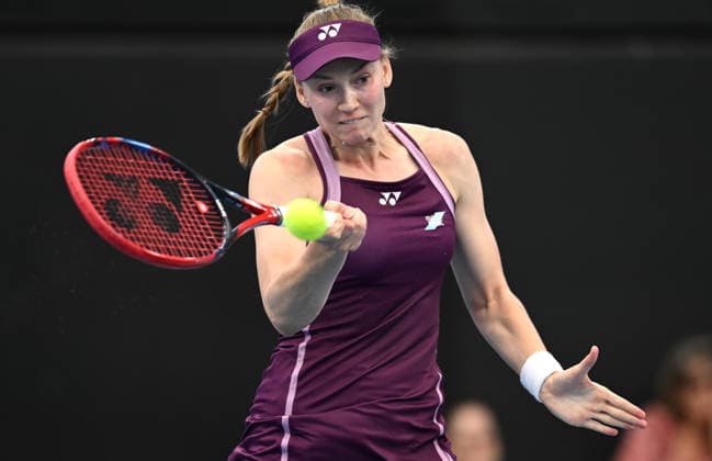TENNIS BRISBANE INTERNATIONAL, Elena Rybakina of Kazakhstan in action against Karolina Muchova of the Czech Republic during the quarter-finals of the Brisbane International tennis tournament at Pat Rafter Arena in Brisbane, Friday, January 9, 2026. ( NO ARCHIVING, EDITORIAL USE ONLY BRISBANE QUEENSLAND AUSTRALIA  Copyright: xDARRENxENGLANDx 20260109139094163292