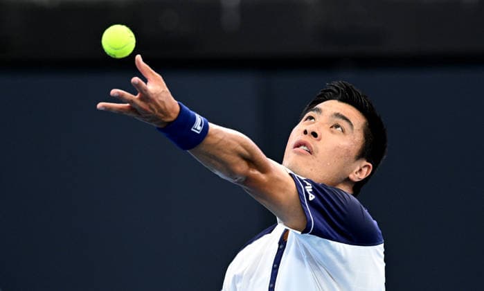 TENNIS BRISBANE INTERNATIONAL, Brandon Nakashima of the USA in action against Raphael Collignon of Belgium during the quarter-finals of the Brisbane International tennis tournament at Pat Rafter Arena in Brisbane, Friday, January 9, 2026. ( NO ARCHIVING, EDITORIAL USE ONLY BRISBANE QUEENSLAND AUSTRALIA  Copyright: xDARRENxENGLANDx 20260109178652537410