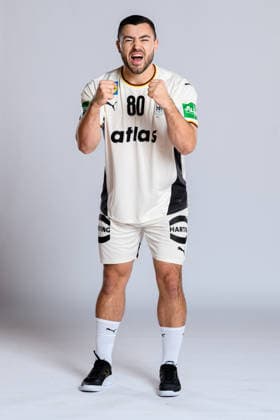 Muenchen: Handball DHB - Deutschland - Fotoshooting Jannik Kohlbacher (Deutschland) Deutschland