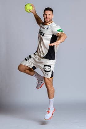 Muenchen: Handball DHB - Deutschland - Fotoshooting Johannes Golla (Deutschland) Deutschland
