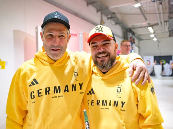 Impressions of the presentation of the official apparel for the upcoming Paralympics 2026 Milano-Cortina from their outfitter Adidas. Paralympics Outfitting MTC World of Fashion Muenchen Friday, 09.01.2026 National Para Icehockey Coach WILLMANN Peter and Physiotherapist NOURIVAZIRI Mehdi. Today the National Teams of Para Ice hockey, Eishockey and Para Skiing Alpine have visited the MTC World of Fashion in Munich. They received their official apparel for the upcoming Paralympics 2026 Milano-Cortina from their outfitter Adidas.