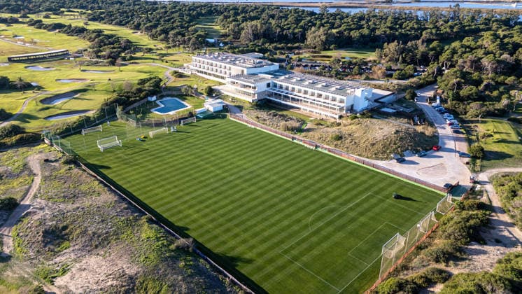 Das Gelände auf dem der SV Darmstadt ihr Trainingslager Spanien,in Spanien abhält SV Darmstadt 98 am 09.01.26 in Olivanova, Spanien