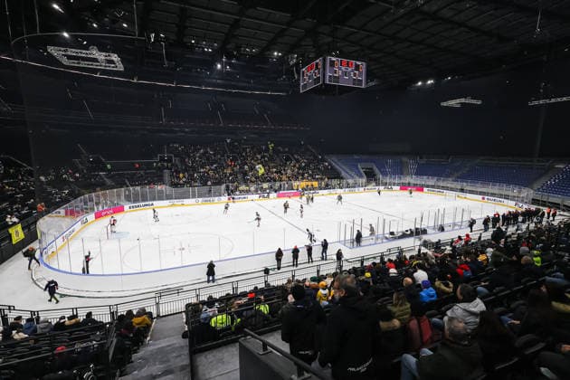 The Inauguration Of The Milano Santagiulia Ice hockey, Eishockey Arena During The Cortina 2026 Winter Olympic Games, Olympische Spiele, Olympia, OS Test Event In Milan An internal view of the arena during the inauguration of the Milano Santa Giulia Ice Hockey Arena in Milan, Italy, on January 9, 2026, during the Cortina 2026 Winter Olympic Games Test Event Milan Italy  Copyright: xAlessandroxBremecx originalFilename:bremec-theinaug260109_npvF9.jpg