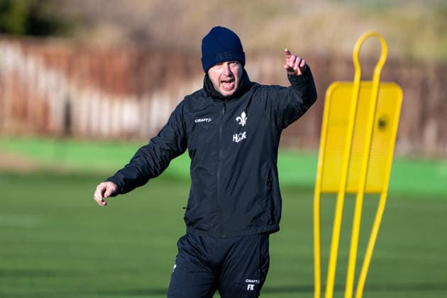 Florian Kohfeldt (SV Darmstadt 1898, Trainer) beim Training, ESP, SV Darmstadt 98, Fussball, 2. Bundesliga, Trainingslager in El Saler, 6. Tag, 09.01.2026. ESP, SV Darmstadt 98, Fussball, 2. Bundesliga, Trainingslager in El Saler, 6. Tag El Saler *** Florian Kohfeldt SV Darmstadt 1898, Coach at training, ESP, SV Darmstadt 98, Football, 2 Bundesliga, Training camp in El Saler, 6 day, 09 01 2026 ESP, SV Darmstadt 98, Football, 2 Bundesliga, Training camp in El Saler, 6 day El Saler Copyright: xEibner-Pressefoto FlorianxWiegandx EP_FWD