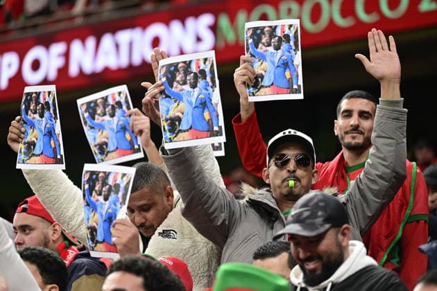 Cameroon v Morocco - Africa Cup of Nations 2025 RABAT, MOROCCO - JANUARY 9: Fans cheer during the Africa Cup of Nations (CAN) quarter-final football match between Cameroon and Morocco at the Prince Moulay Abdallah Stadium in Rabat, Morocco on January 9, 2026. Abu Adem Muhammed Anadolu Rabat Morocco. Editorial use only. Please get in touch for any other usage.  Copyright: x2026xAnadoluxAbuxAdemxMuhammedx