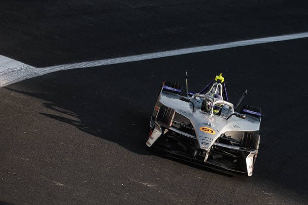 2025 FORMULA E MEXICO CITY ePRIX 51 MULLER Nico (swi), Porsche Formula E Team, Porsche 99X Electric, action during the the Mexico City Paulo ePrix, 2nd round of the 2025-26 ABB FIA Formula E World Championship, WM, Weltmeisterschaft on the Autodromo Hermanos Rodriguez from January 8 to 10, 2025 in Mexico City, Mexico - Mexico CityMexico  Copyright: xEricxAlonsox