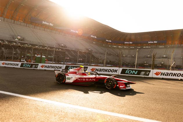 2025 FORMULA E MEXICO CITY ePRIX 01 ROWLAND Oliver (gbr), Nissan Formula E Team, Nissan e-4ORCE 05, action during the the Mexico City Paulo ePrix, 2nd round of the 2025-26 ABB FIA Formula E World Championship, WM, Weltmeisterschaft on the Autodromo Hermanos Rodriguez from January 8 to 10, 2025 in Mexico City, Mexico -  Copyright: xJoaoxFilipex