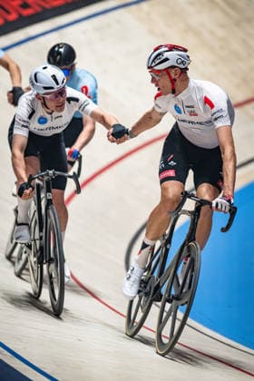 MALMBERG Matias, POLITT Nils: Sixdays Bremen 2026 Team 1 - HERMES SYSTEME - MALMBERG Matias ( DEN ) - Black - POLITT Nils ( GER ) - Red Hochformat - Hoch - Vertikal - Portrait - Event Veranstaltung: Sixdays Bremen 2026 - Category Kategorie: Cycling - Track cycling, Rad, Radsport, Bahnrad, Bahn Sixdays - Elite Men - Location Ort: Europe Germany - Bremen - ÖVB Arena - Discipline: Madison - Distance: 45 min - Date Datum: 09.01.2026 Friday Day 1 -