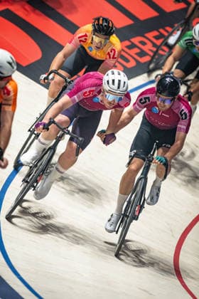 BREISE Max David, MALCHAREK Moritz: Sixdays Bremen 2026 Team 5 - ATLANTIC HOTELS - BREISE Max David ( GER ) - Black - MALCHAREK Moritz ( GER ) - Red Hochformat - Hoch - Vertikal - Portrait - Event Veranstaltung: Sixdays Bremen 2026 - Category Kategorie: Cycling - Track cycling, Rad, Radsport, Bahnrad, Bahn Sixdays - Elite Men - Location Ort: Europe Germany - Bremen - ÖVB Arena - Discipline: Madison - Distance: 45 min - Date Datum: 09.01.2026 Friday Day 1 -