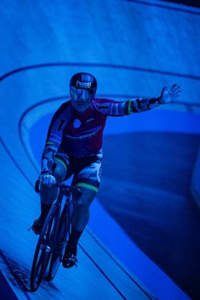 FÖRSTEMANN Robert: Sixdays Bremen 2026 Team 1 - BOBRINK - FÖRSTEMANN Robert ( GER ) Hochformat - Hoch - Vertikal - Portrait - Event Veranstaltung: Sixdays Bremen 2026 - Category Kategorie: Cycling - Track cycling, Rad, Radsport, Bahnrad, Bahn Sixdays - Elite Men - Location Ort: Europe Germany - Bremen - ÖVB Arena - Discipline: Sprint - Distance: 166 m - Date Datum: 09.01.2026 Friday Day 1 -