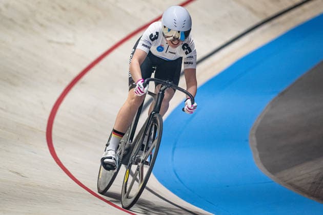 WEBER Amy: Sixdays Bremen 2026 Team 3 - BOBRINK - WEBER Amy ( GER ) - Querformat - quer - horizontal - Landscape - Event Veranstaltung: Sixdays Bremen 2026 - Category Kategorie: Cycling - Track cycling, Rad, Radsport, Bahnrad, Bahn Sixdays - Elite Women - Location Ort: Europe Germany - Bremen - ÖVB Arena - Discipline: Sprint - Distance: 166 m - Date Datum: 09.01.2026 Friday Day 1 -