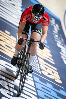 PRÖPSTER Alessa Catriona: Sixdays Bremen 2026 Team 1 - BOBRINK - PRÖPSTER Alessa Catriona ( GER ) - Hochformat - Hoch - Vertikal - Portrait - Event Veranstaltung: Sixdays Bremen 2026 - Category Kategorie: Cycling - Track cycling, Rad, Radsport, Bahnrad, Bahn Sixdays - Elite Women - Location Ort: Europe Germany - Bremen - ÖVB Arena - Discipline: Sprint - Distance: 166 m - Date Datum: 09.01.2026 Friday Day 1 -