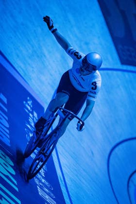 BOCK Benjamin: Sixdays Bremen 2026 Team 3 - BOBRINK - BOCK Benjamin ( GER ) Hochformat - Hoch - Vertikal - Portrait - Event Veranstaltung: Sixdays Bremen 2026 - Category Kategorie: Cycling - Track cycling, Rad, Radsport, Bahnrad, Bahn Sixdays - Elite Men - Location Ort: Europe Germany - Bremen - ÖVB Arena - Discipline: Sprint - Distance: 166 m - Date Datum: 09.01.2026 Friday Day 1 -