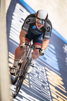 ROTHERHAM Matthew: Sixdays Bremen 2026 Team 2 - VELO TRACK - ROTHERHAM Matthew ( GBR ) Hochformat - Hoch - Vertikal - Portrait - Event Veranstaltung: Sixdays Bremen 2026 - Category Kategorie: Cycling - Track cycling, Rad, Radsport, Bahnrad, Bahn Sixdays - Elite Men - Location Ort: Europe Germany - Bremen - ÖVB Arena - Discipline: Sprint - Distance: 166 m - Date Datum: 09.01.2026 Friday Day 1 -