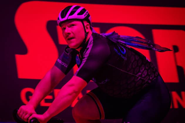 ROTHERHAM Matthew: Sixdays Bremen 2026 Team 2 - VELO TRACK - ROTHERHAM Matthew ( GBR ) Querformat - quer - horizontal - Landscape - Event Veranstaltung: Sixdays Bremen 2026 - Category Kategorie: Cycling - Track cycling, Rad, Radsport, Bahnrad, Bahn Sixdays - Elite Men - Location Ort: Europe Germany - Bremen - ÖVB Arena - Discipline: Laola Sprint - Date Datum: 09.01.2026 Friday Day 1 -
