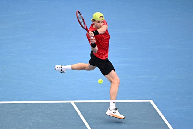 TENNIS UNITED CUP SYDNEY, Zizou Bergs of Belgium plays a return shot against Stan Wawrinka of Switzerland during the semi final between Switzerland and Belgium in the 2026 United Cup at Ken Rosewall Arena in Sydney, Saturday, January 10, 2026. ( NO ARCHIVING, EDITORIAL USE ONLY SYDNEY NEW SOUTH WALES AUSTRALIA  Copyright: xDANxHIMBRECHTSx 20260110117015705260
