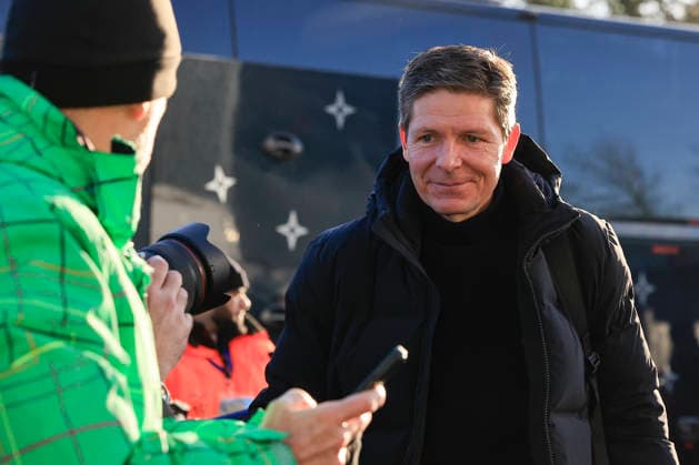 Macclesfield FC v Crystal Palace, FA Cup, 3rd Round Oliver Glasner the Crystal Palace manager arrives at the stadium ahead of the FA Cup match between Macclesfield FC and Crystal Palace at Leasing.com Stadium, Macclesfield, UK on 10 January 2026. Macclesfield Leasing.com Stadium UK Editorial use only DataCo restrictions apply See www.football-dataco.com , Copyright: xConorxMolloyx PSI-23542-0004