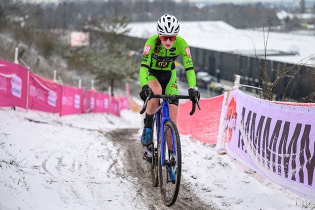 Belgian Lentel Huys pictured in action during the Novices women race at the Belgian Cyclocross Championships in Beringen on Saturday 10 January 2026. DAVIDxPINTENS  x154944174x