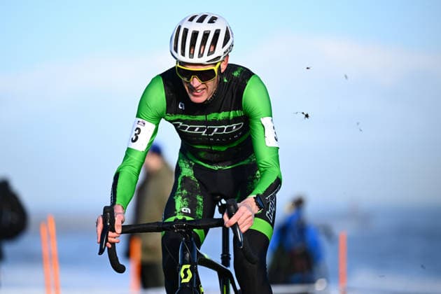 2026 Lloyds National Cyclo-cross Championships Picture by Olly Hassell SWpix.com - 10 01 2026 - Cycling - 2026 Lloyds National Cyclo-cross Championships - 50-59 Masters, 60-69 Masters, Gypsies Green, South Shields, England, Robert Jebb (Hope Factory Racing) Copyright: x xSWpix.comx(t axPhotographyxHubxLtd)xOllyxHassell SWpix.comx SWP-3159-0028