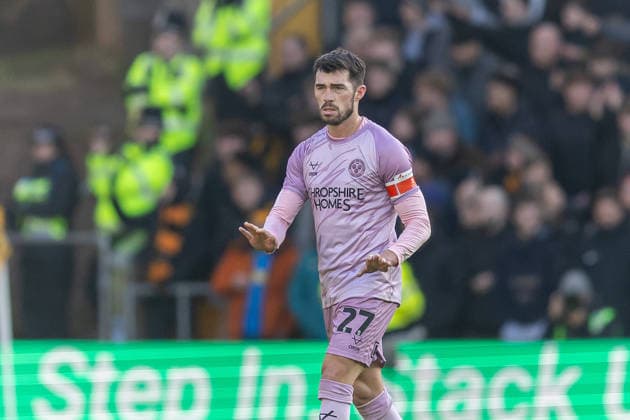 Wolverhampton Wanderers v Shrewsbury Town, FA Cup, 3rd Round GOAL scores 2-1 Shrewsbury Town forward John Marquis (27) scores penalty and asks for calm during the FA Cup match between Wolverhampton Wanderers and Shrewsbury Town at Molineux, Wolverhampton, UK on 10 January 2026. Wolverhampton Molineux West Midlands UK Editorial use only DataCo restrictions apply See www.football-dataco.com , Copyright: xManjitxNarotrax PSI-23555-0019