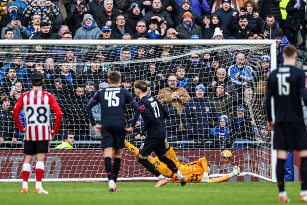Emirates FA Cup Third Round Everton v Sunderland James Garner of Everton scores a penalty to make it 1-1 during the Emirates FA Cup Third Round match Everton vs Sunderland at Hill Dickinson Stadium, Liverpool, United Kingdom, 10th January 2026 (Photo by Alfie Cosgrove News Images) Liverpool Hill Dickinson Stadium Merseyside United Kingdom Copyright: xAlfiexCosgrove NewsxImagesx